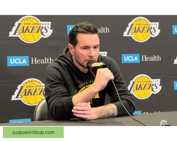 雷迪克称球队防守不断提升 队员积极适应角色定位