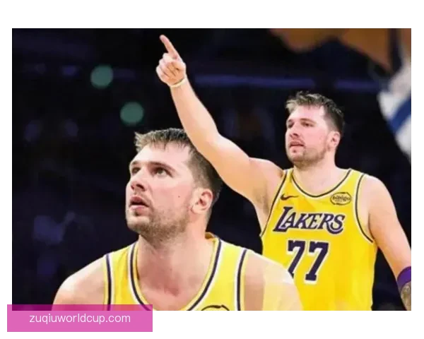 东契奇约翰逊荣膺三月最佳球员文班连续三次摘最佳防守奖